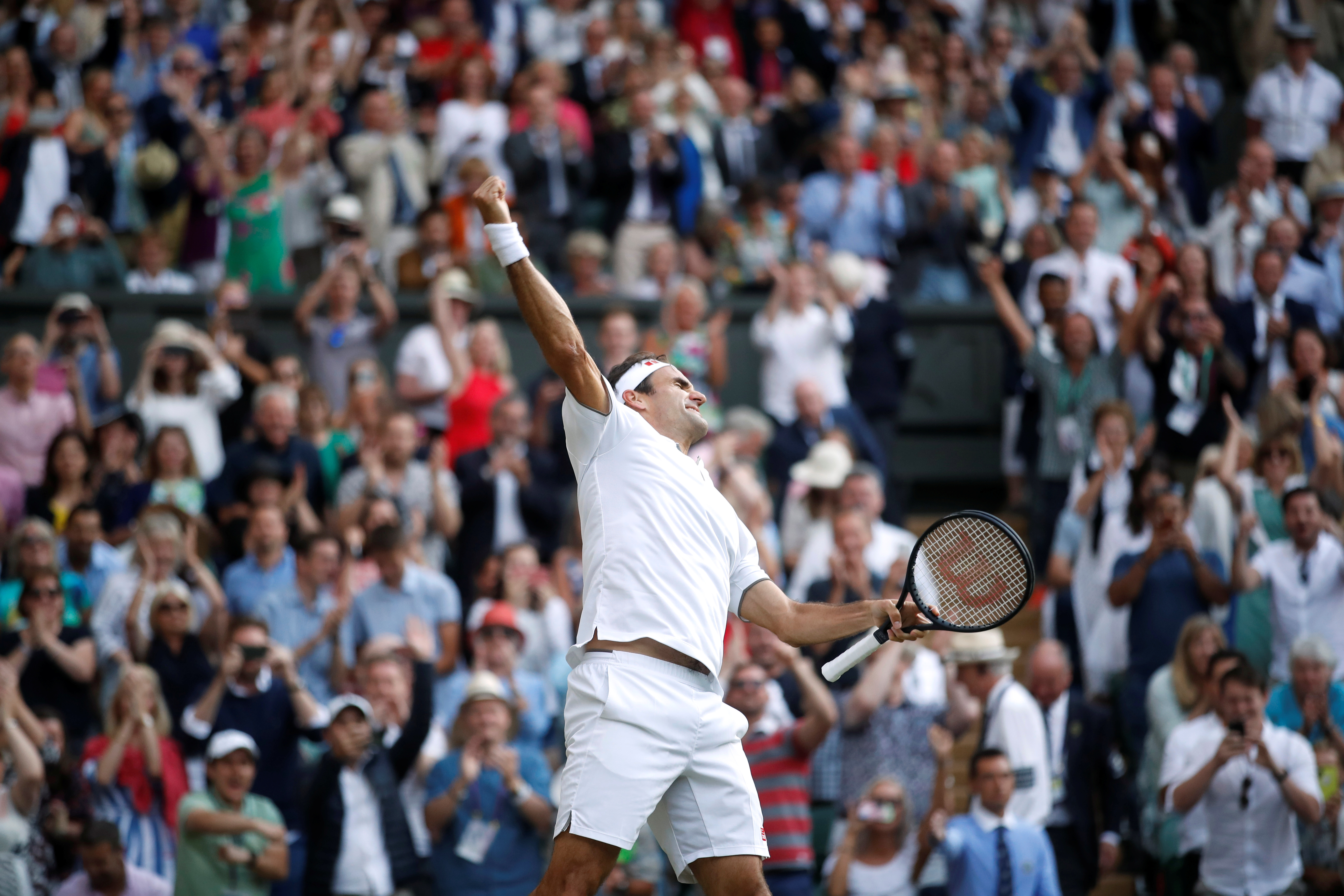 包含费德勒在西班牙队比赛中出色防守，精彩发挥引发热议！的词条