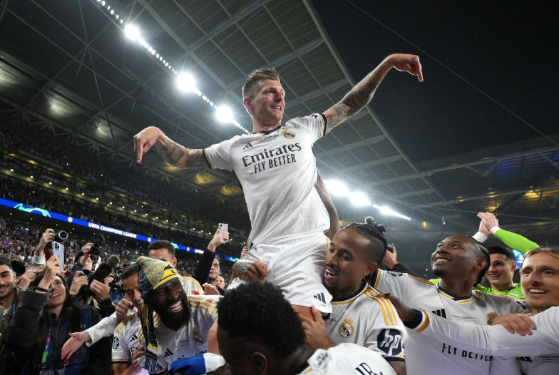 关于皇马巨星伤愈复出即破门，全场球迷沸腾，注意责任.的信息