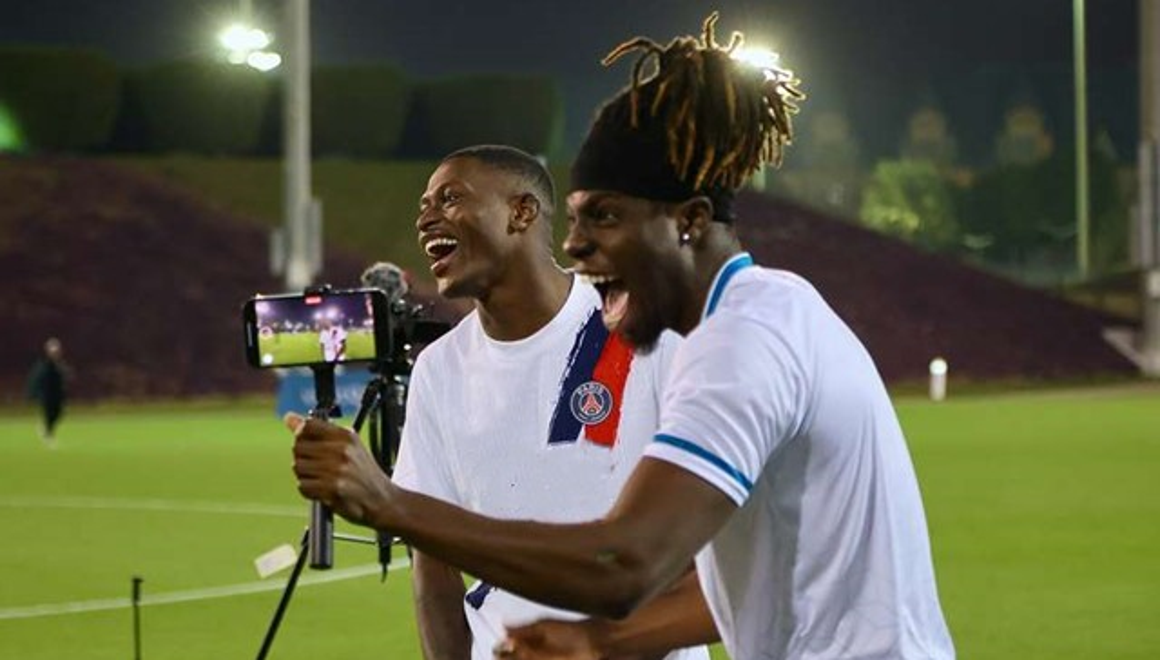 巴黎圣日耳曼主场大捷，球员赛后激动庆祝胜利，如此最新工程对于.